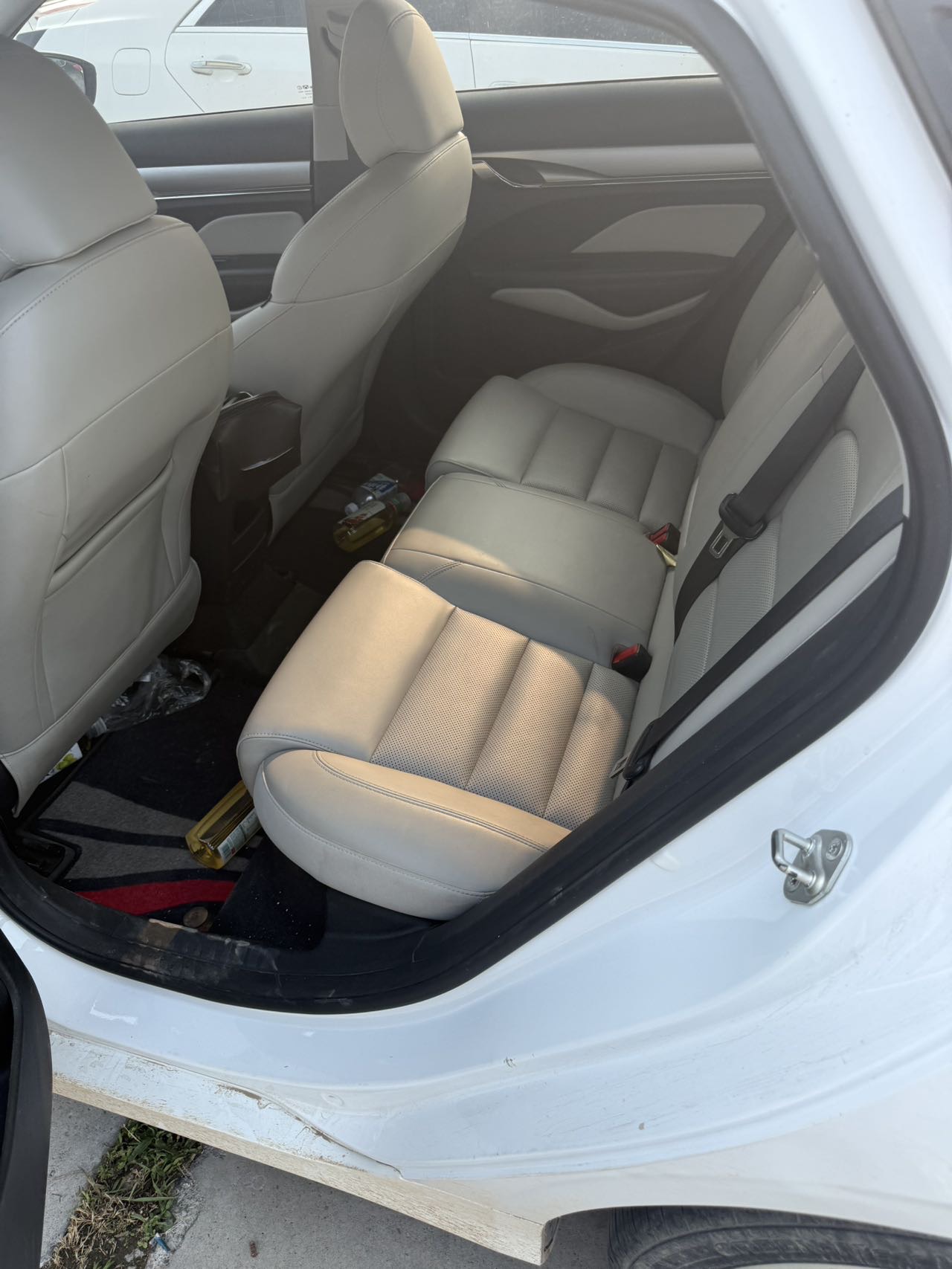 GEELY Binray 2018 car image #3