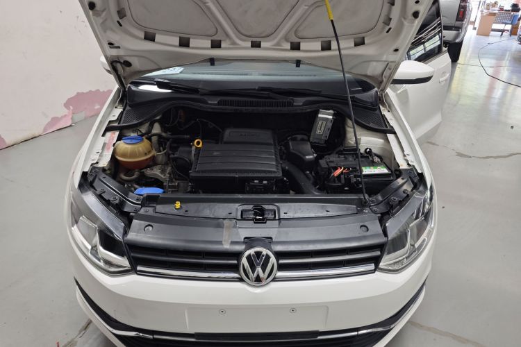Volkswagen Polo 2016 #11 Volkswagen Polo 2016 car image #11