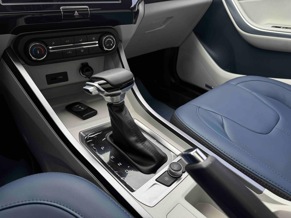 Chery Tiggo 3x 2023 car image #16