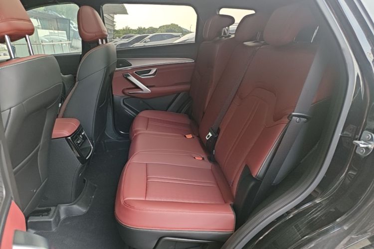 Jetour X70 PLUS 2025 immagine di auto #17