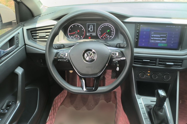 Volkswagen Polo 2021 car image #15