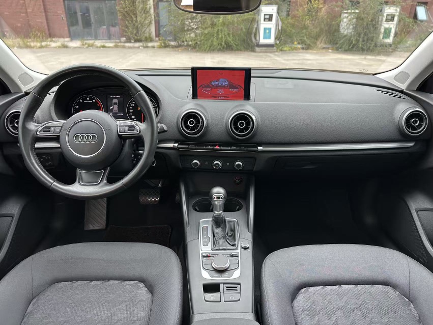 Audi A3 2015 car image #5