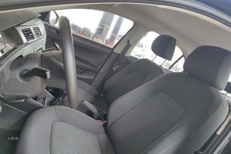 Volkswagen Santana 2017 #17 Volkswagen Santana 2017 car image #17