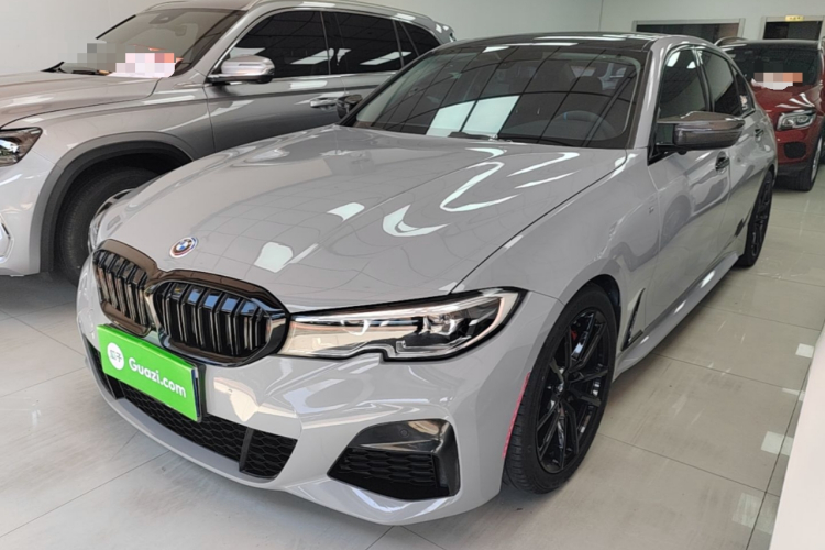 BMW 3 Series 2020 #2 BMW 3 Series 2020 car image #2