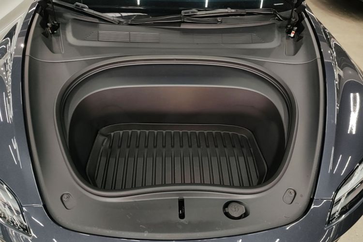 Tesla Model 3 2024 #20 Tesla Model 3 2024 car image #20