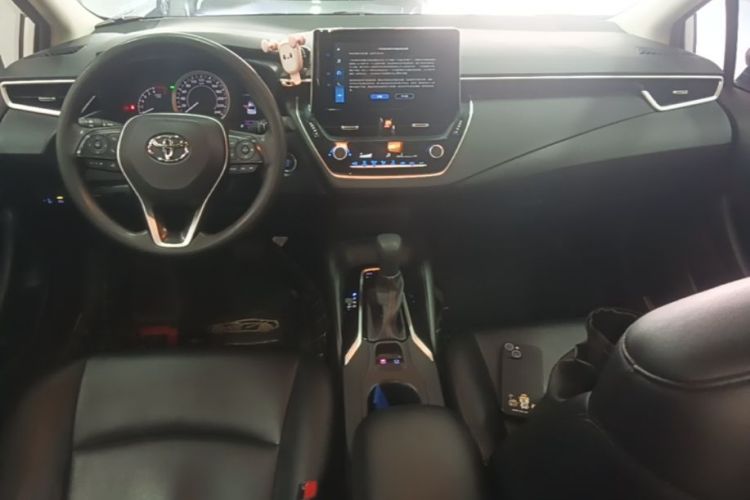 Toyota Corolla 2023 car image #11