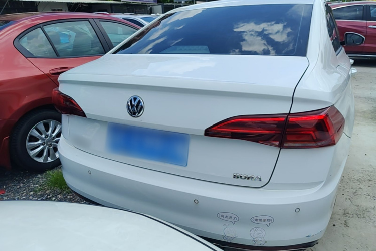 Volkswagen Bora 2020 car image #6