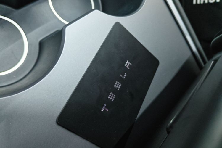 Tesla Model 3 2023 #9 Tesla Model 3 2023 car image #9