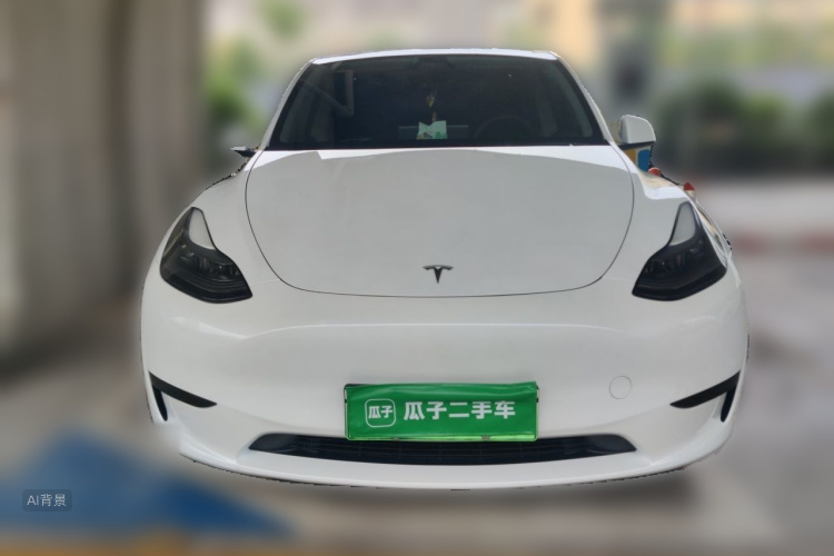 Tesla Model Y 2024 #3 Tesla Model Y 2024 car image #3