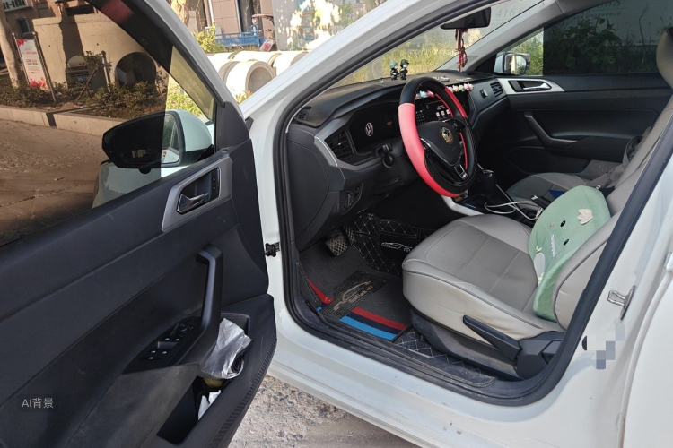 Volkswagen Polo 2023 car image #18