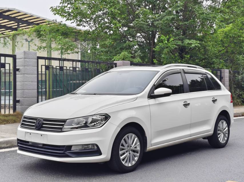 Volkswagen Santana 2018 image de voiture 