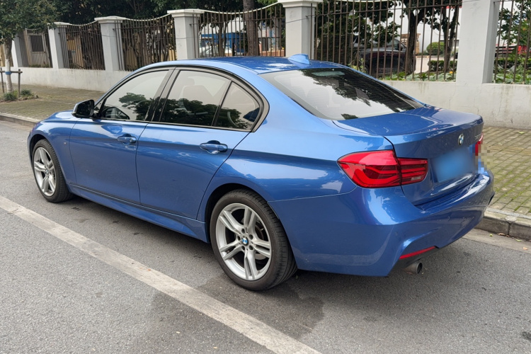 BMW 3 Series 2018 #7 BMW 3 Series 2018 car image #7