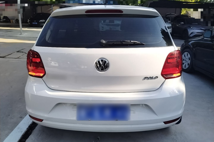 Volkswagen Polo 2018 car image #6