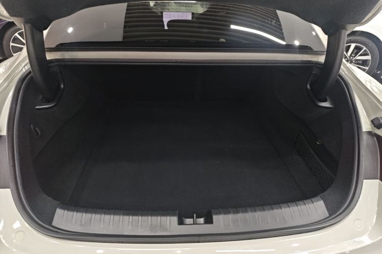MI SU7 2025 car image #21