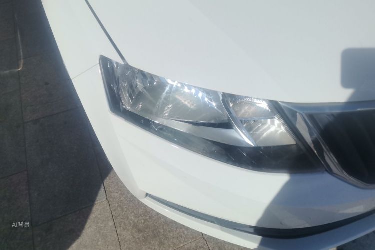 Skoda Rapid 2018 #8 Skoda Rapid 2018 car image #8