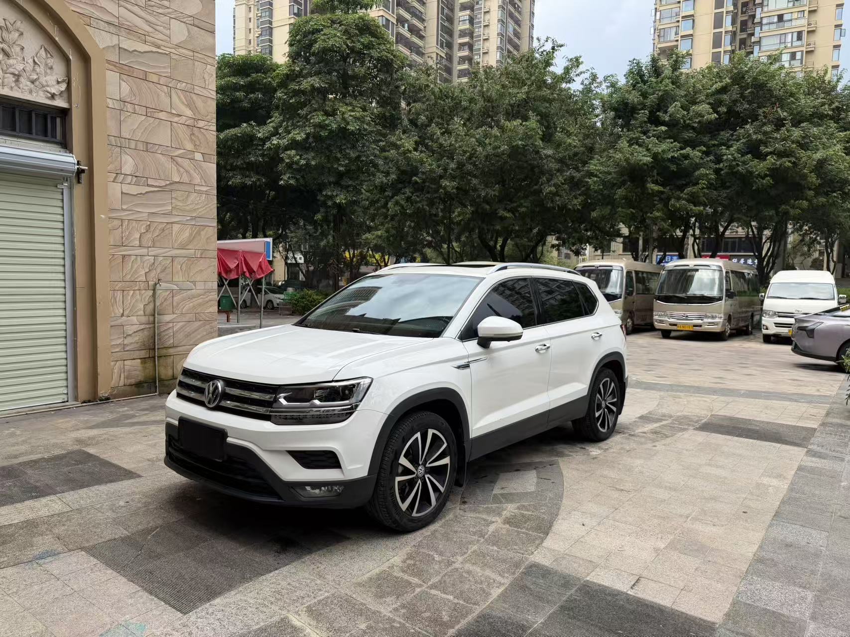 Volkswagen Tharu 2019 #2 Volkswagen Tharu 2019 car image #2