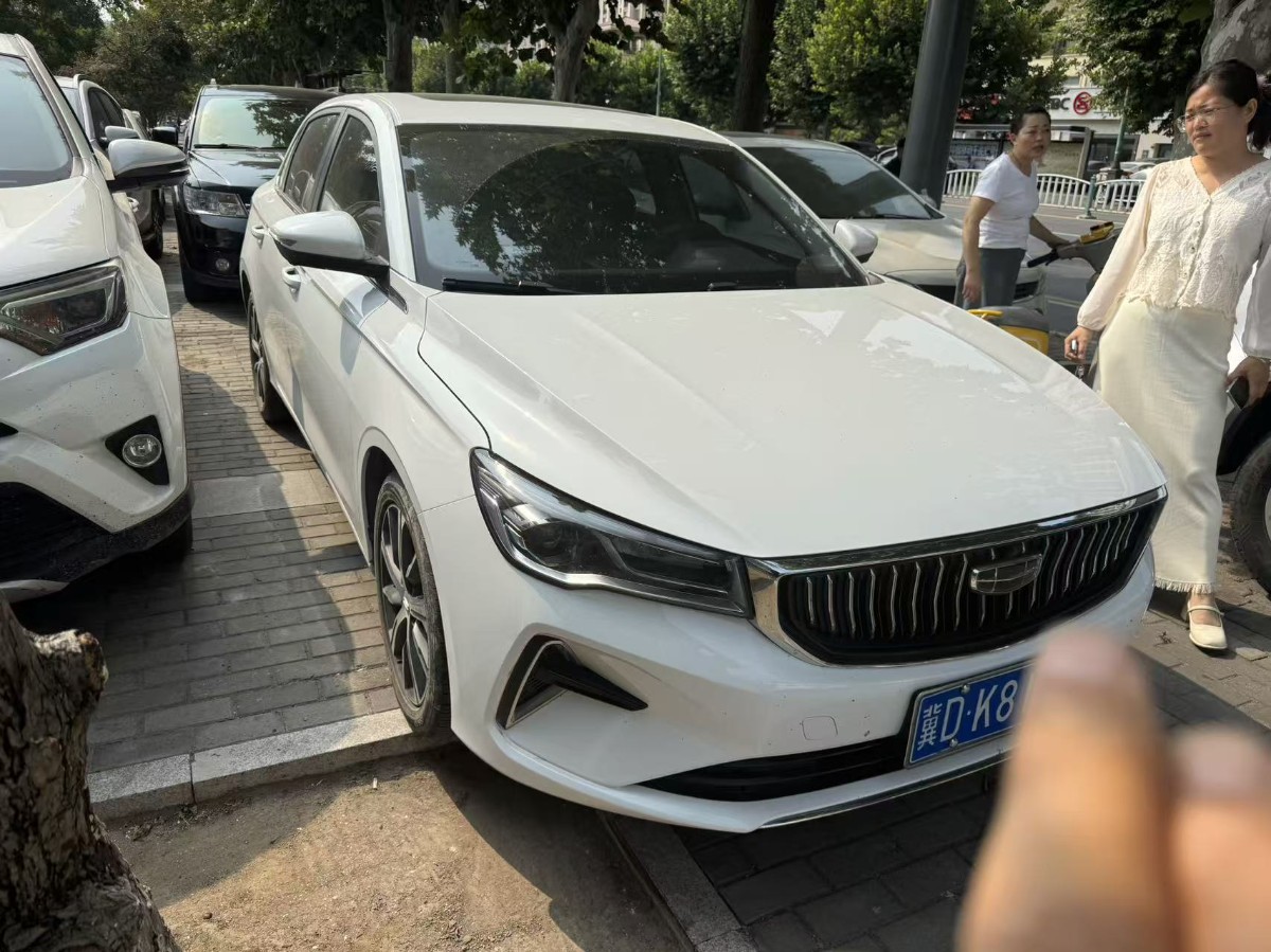 2023 car image #3