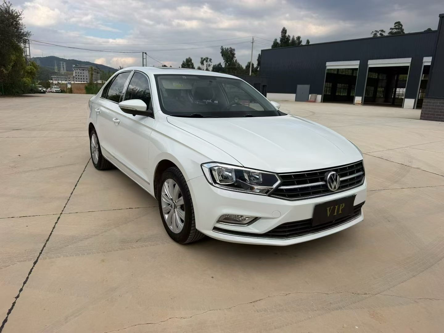 Volkswagen Bora 2017 car image #3