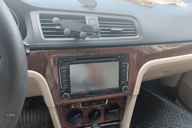 Volkswagen Lavida 2015 car image #15