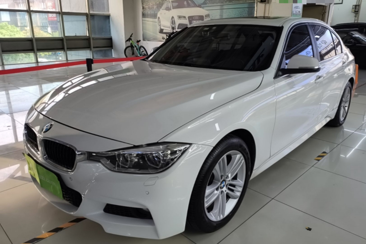 BMW 3 Series 2015 #2 BMW 3 Series 2015 immagine di auto #2