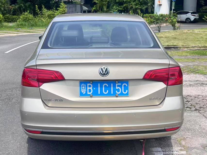 Volkswagen Bora 2016 car image #8