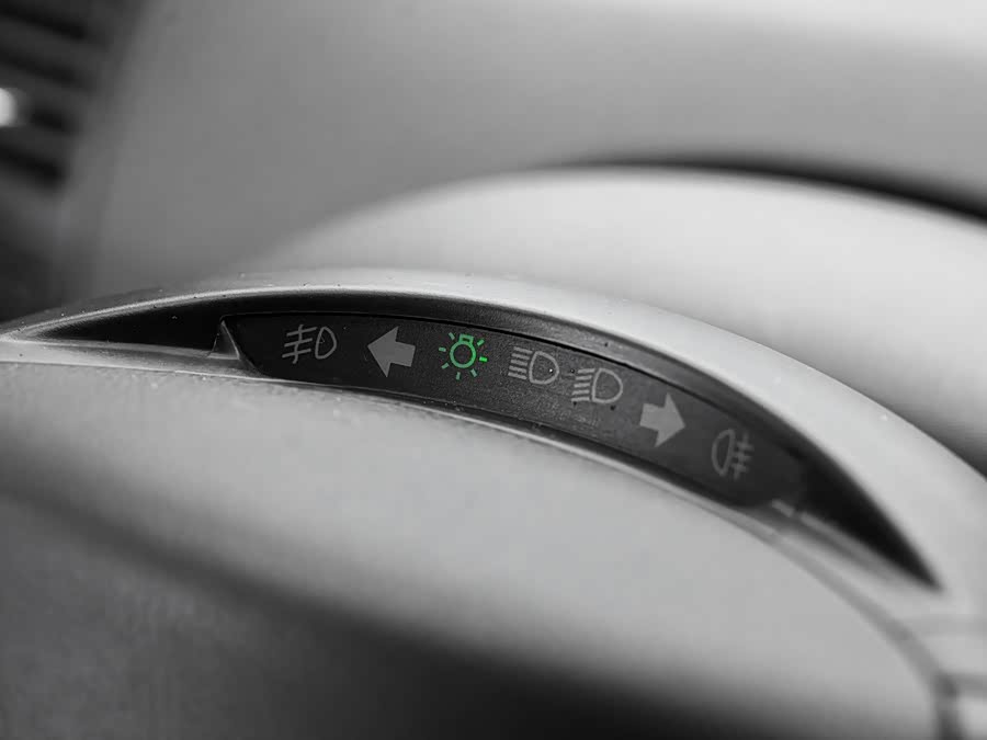 Citroen C-Quatre 2012 car image #30