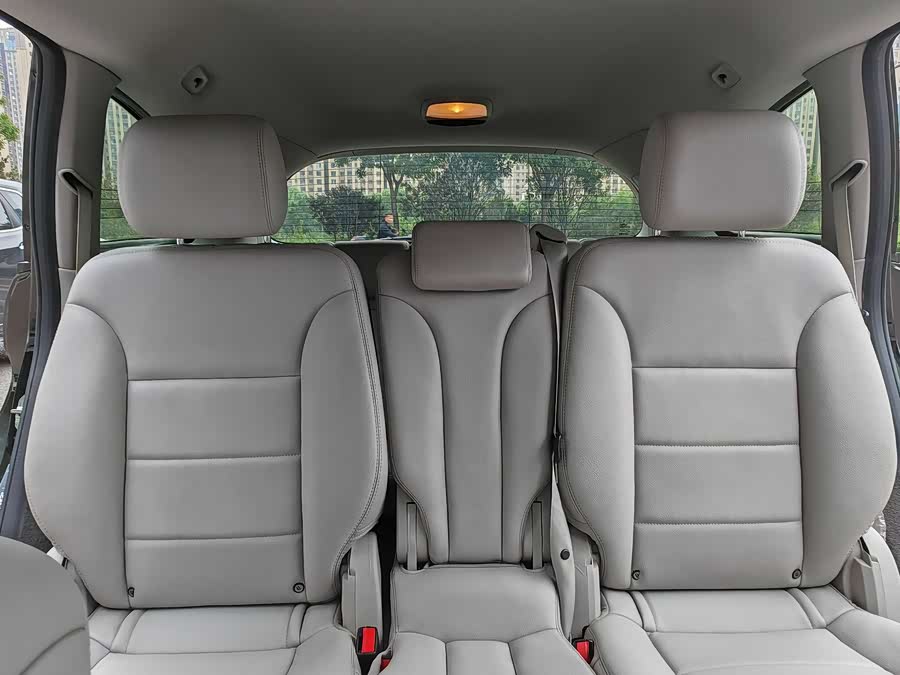 Mercedes-Benz R Class 2012 #30 Mercedes-Benz R Class 2012 car image #30