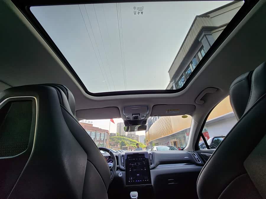 HongQi HS3 PHEV 2024 #30 HongQi HS3 PHEV 2024 car image #30