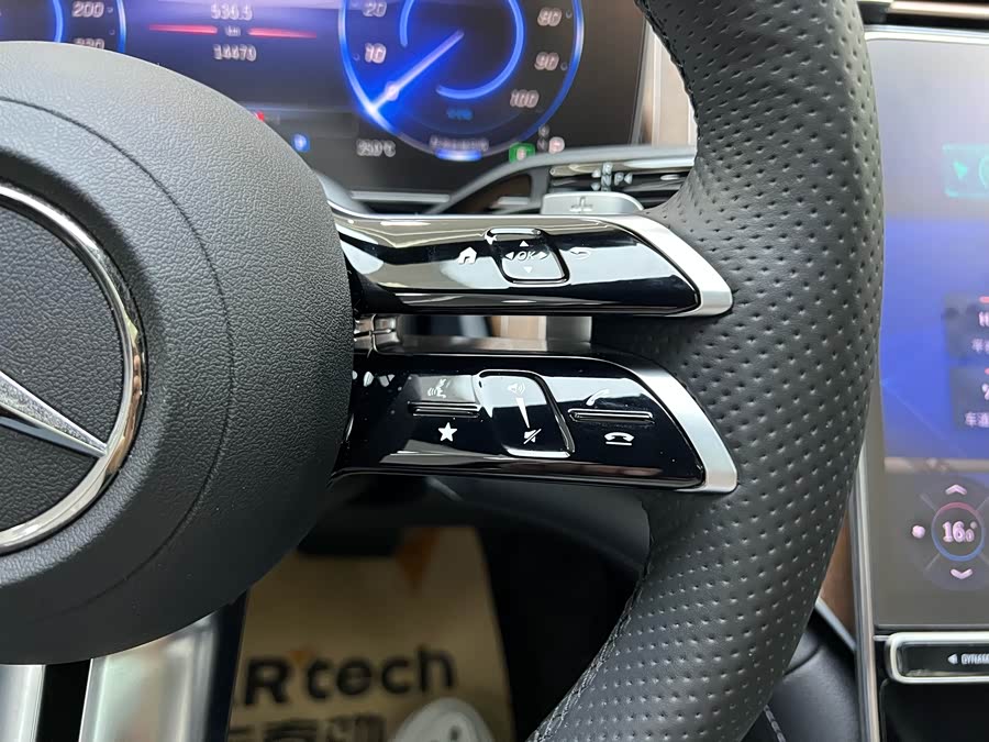 Mercedes-Benz EQE Class 2024 #30 Mercedes-Benz EQE Class 2024 immagine di auto #30