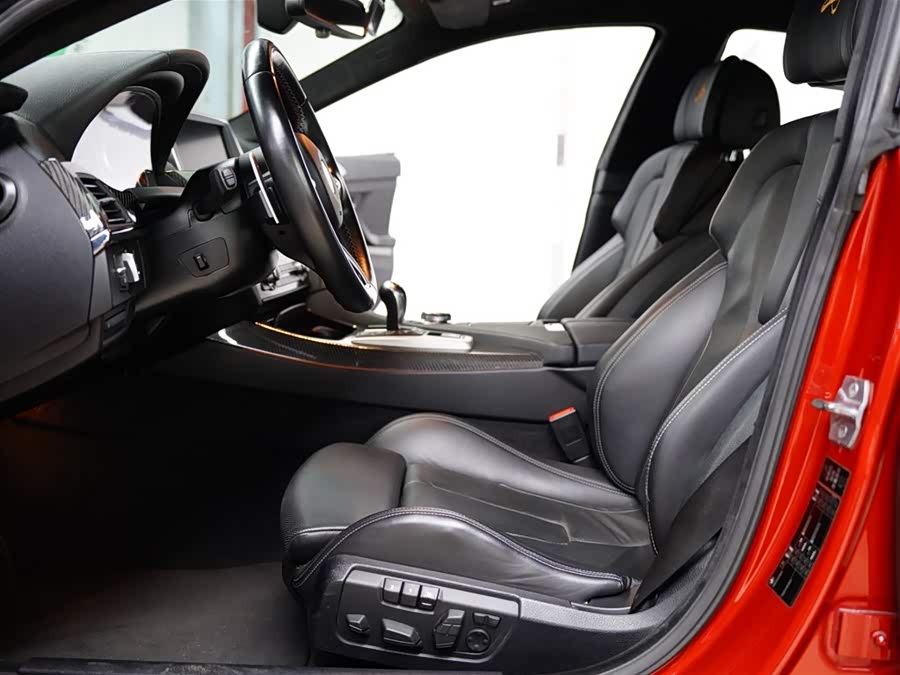 BMW M6 2016 car image #30