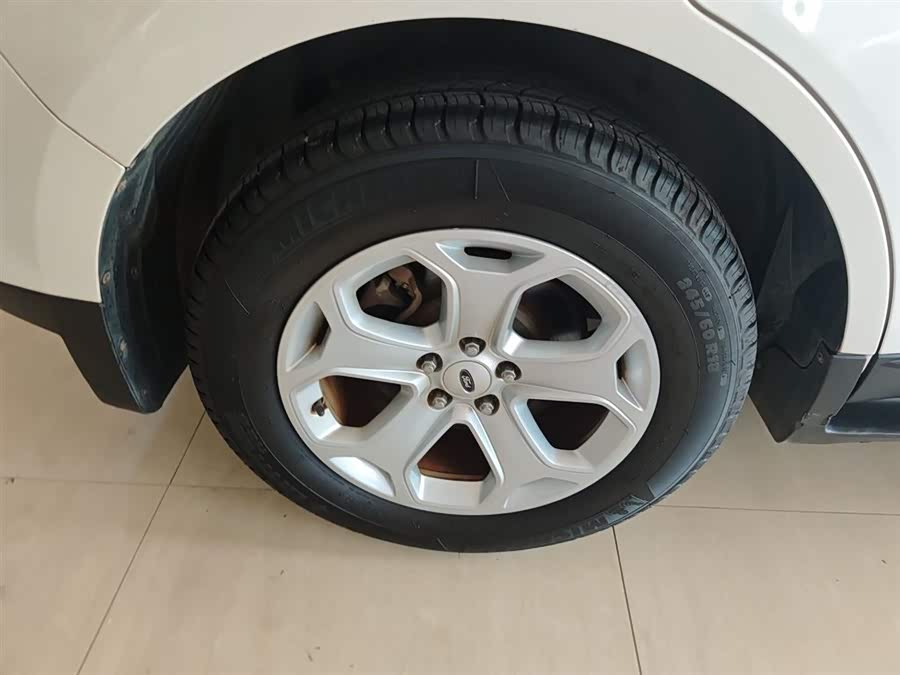 Ford Edge (Imported) 2014 immagine di auto #30