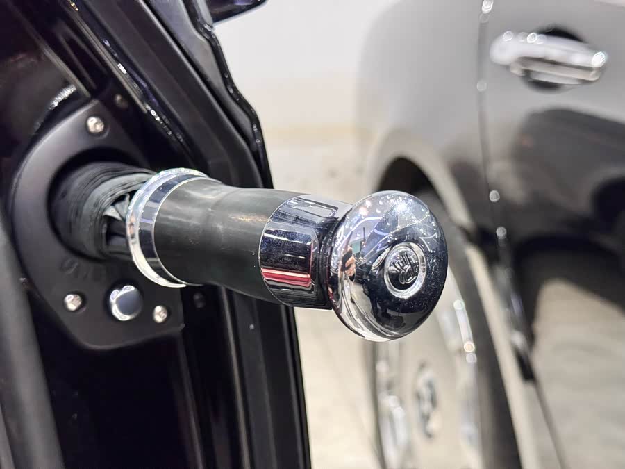 劳斯莱斯 幻影 2011 #30 劳斯莱斯 幻影 2011 汽车图片 #30