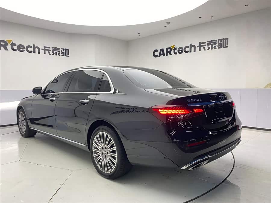 Mercedes-Benz E Class 2022 car image #30