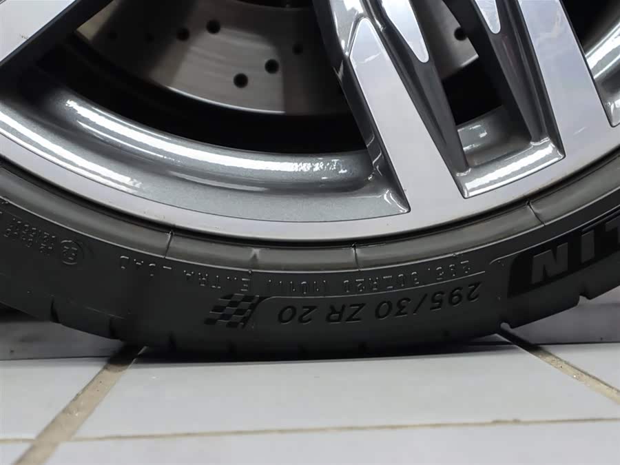 BMW M6 2015 изображение автомобиля #30