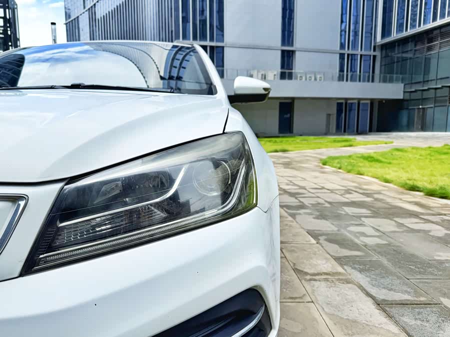 GEELY Emgrand New Energy 2018 #30 GEELY Emgrand New Energy 2018 car image #30