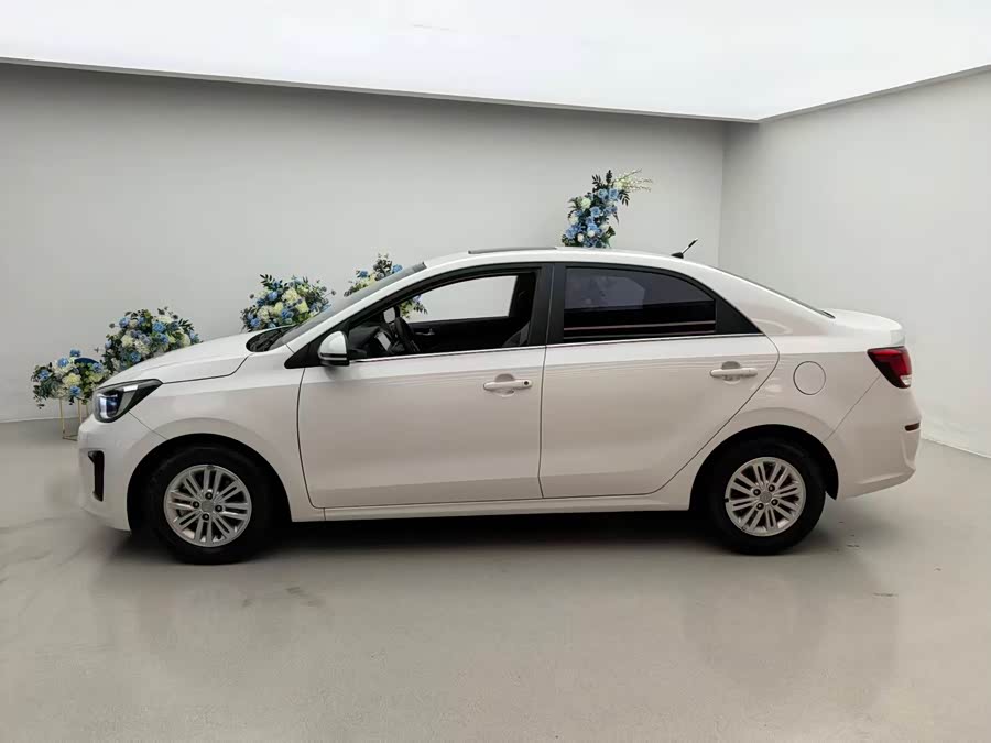 起亚 焕驰 2020 汽车图片 #30