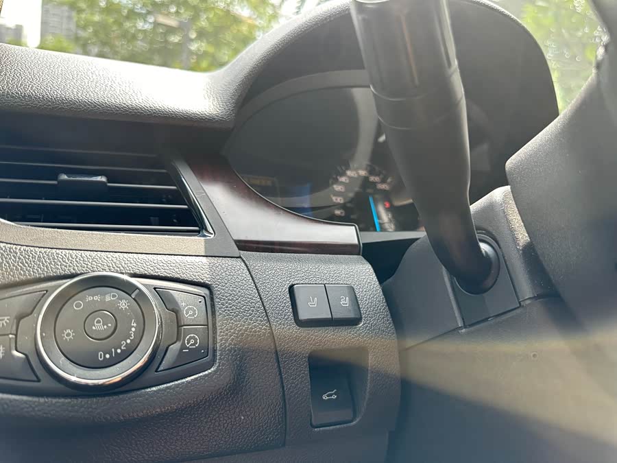 Ford Edge (Imported) 2012 صورة سيارة #30