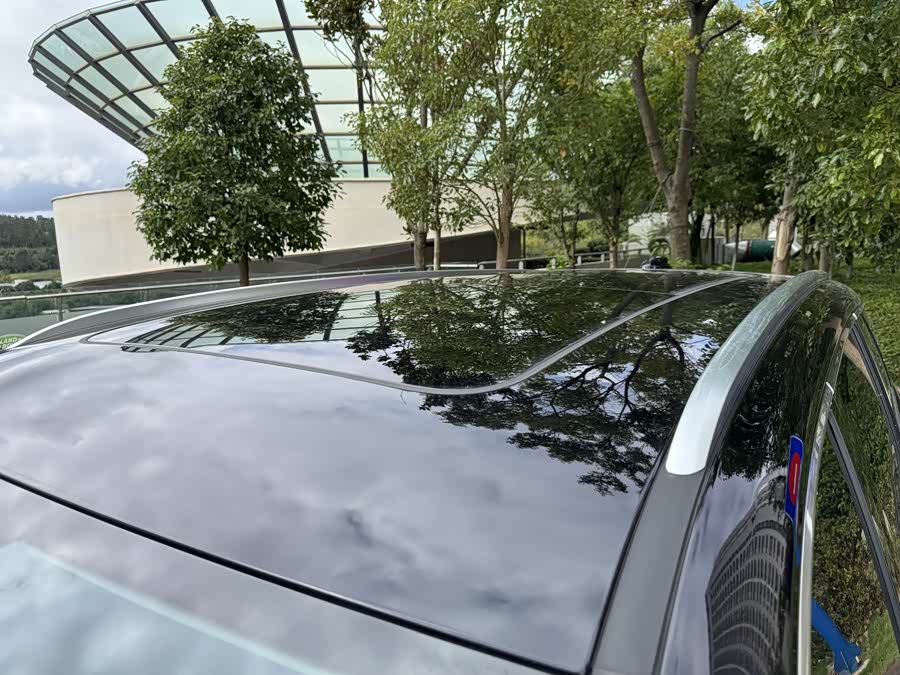 HongQi HS7 PHEV 2024 car image #30