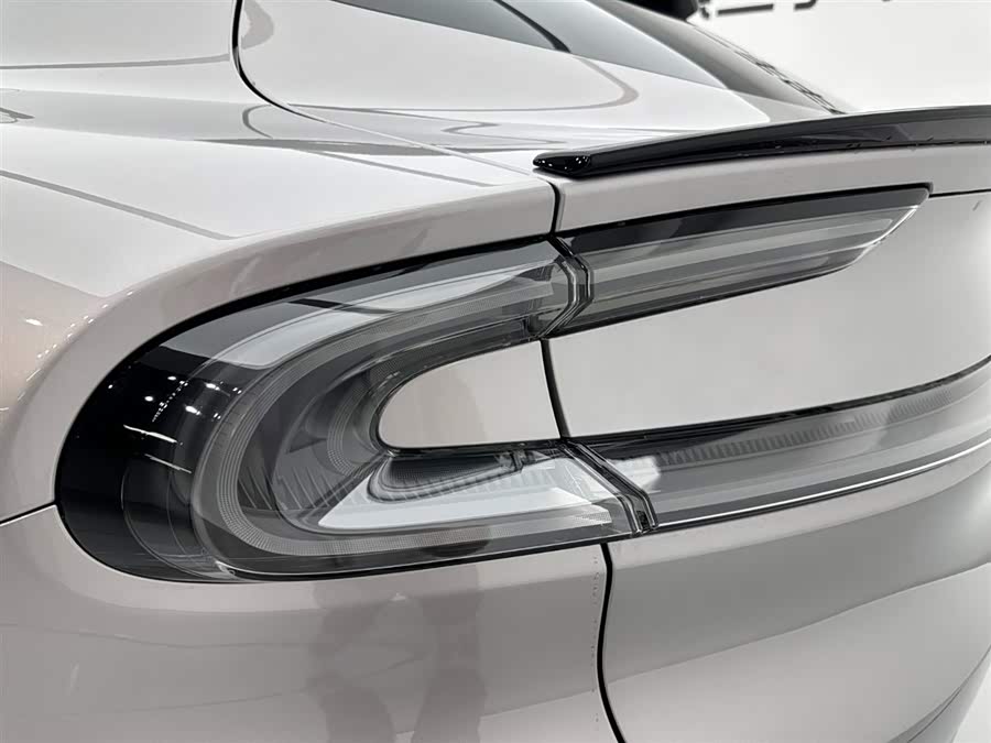 小米汽车 小米YU7 汽车图片 #30