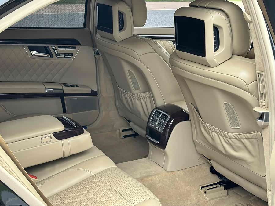 Mercedes-Benz S AMG 2013 #30 Mercedes-Benz S AMG 2013 изображение автомобиля #30