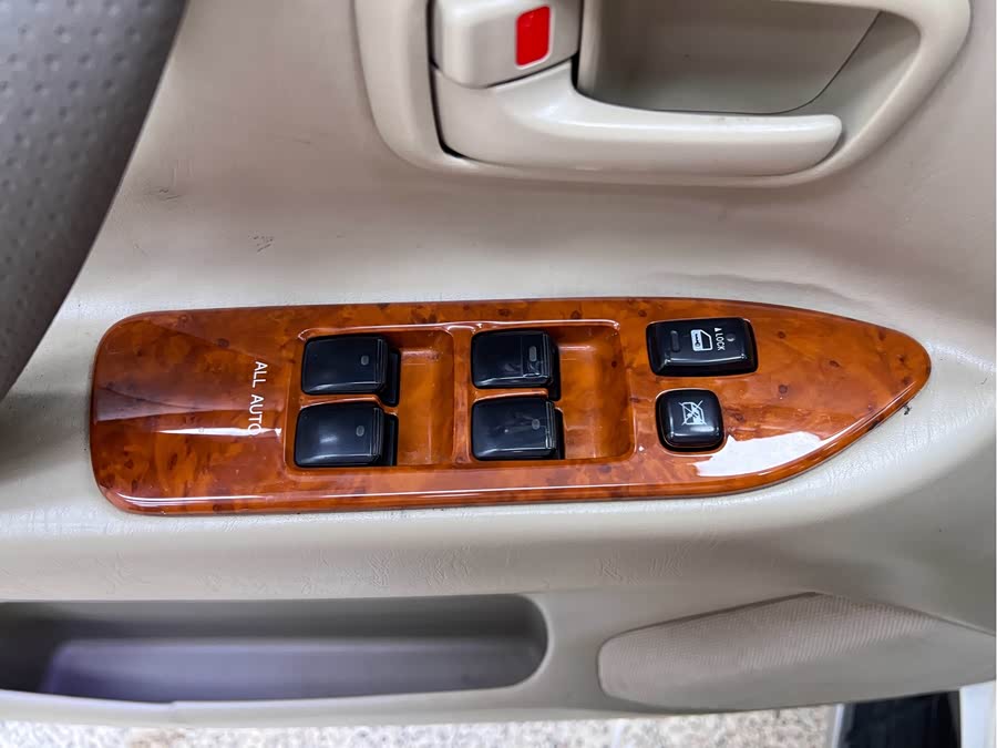 Toyota Land Cruiser 2007 image de voiture #30