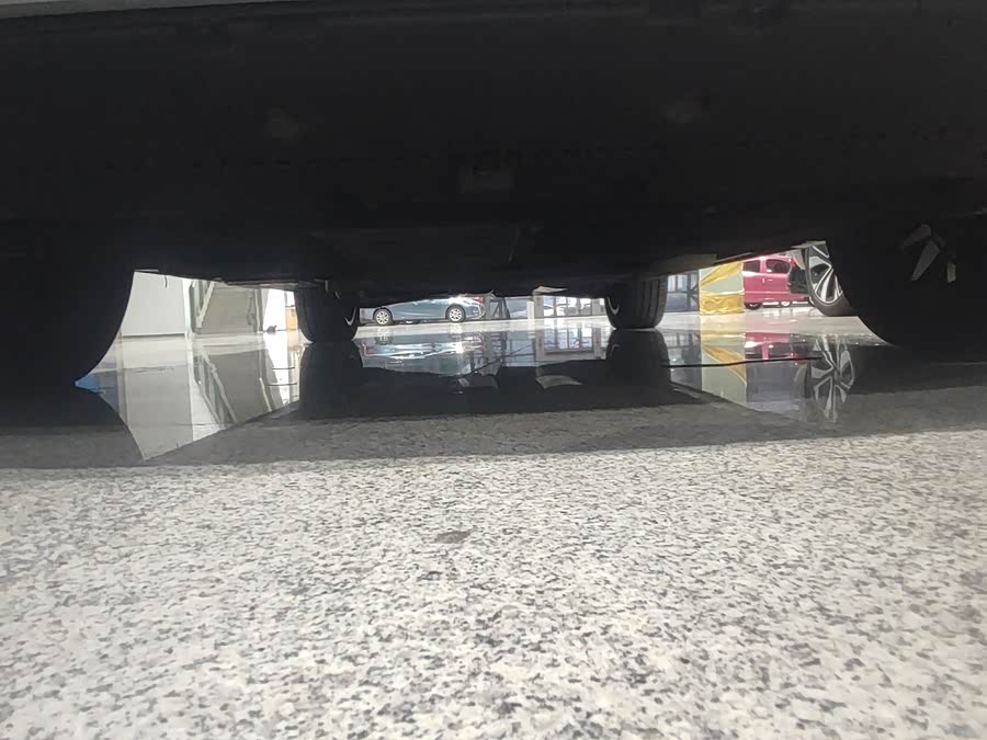 HongQi HS7 PHEV 2024 car image #30