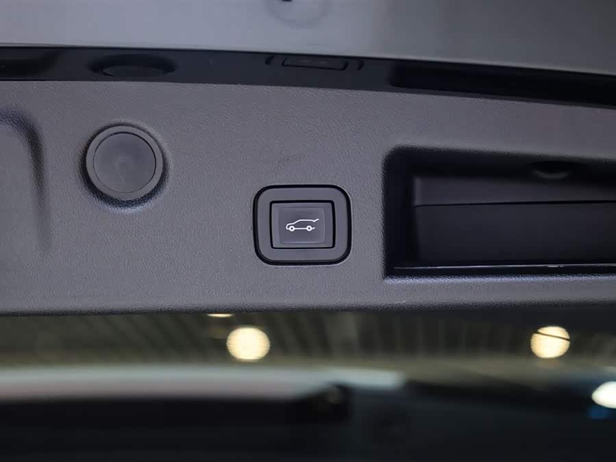 Chevrolet Equinox 2020 #30 Chevrolet Equinox 2020 car image #30