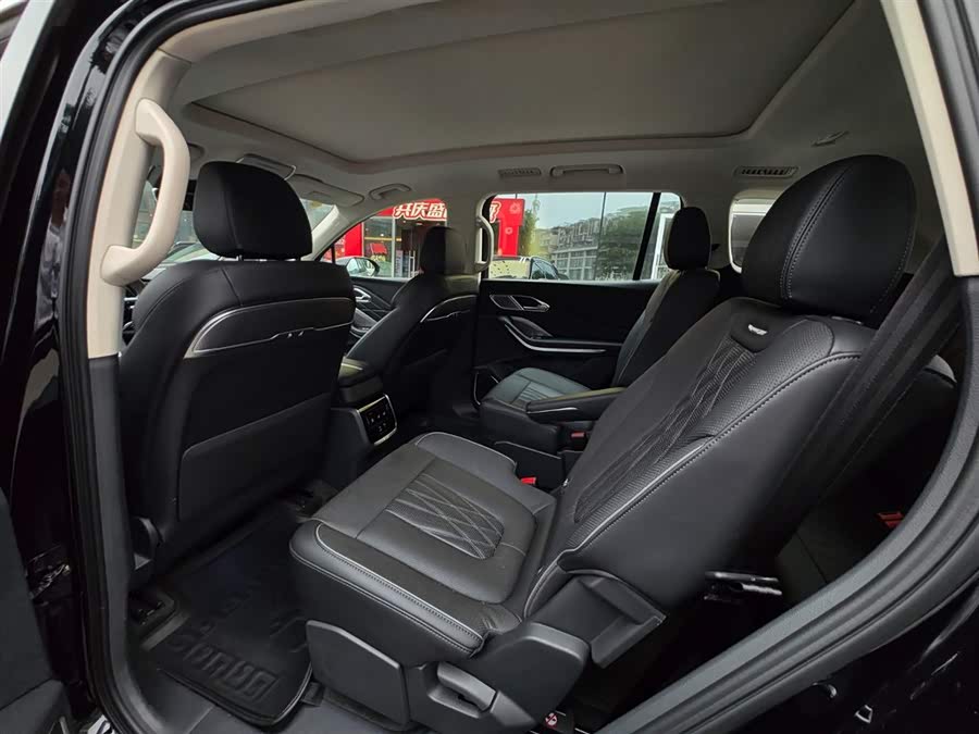 HongQi HS7 PHEV 2024 #30 HongQi HS7 PHEV 2024 car image #30