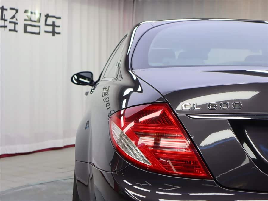 Mercedes-Benz CL Class 2009 car image #30