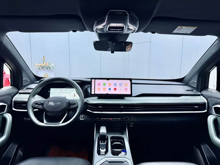 GEELY Okavango L 2023 car image #30