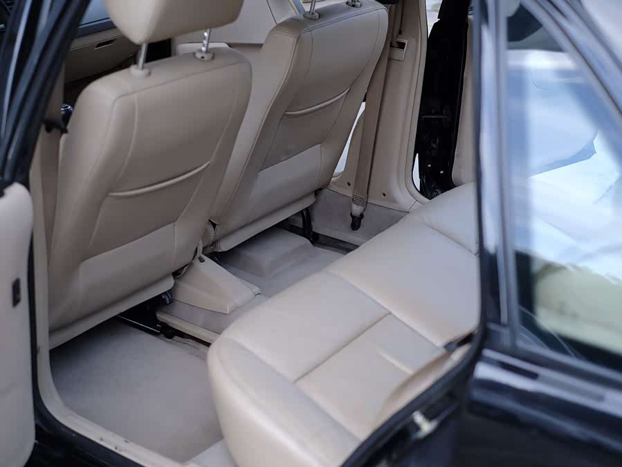 Volkswagen Santana Vista 2011 car image #30