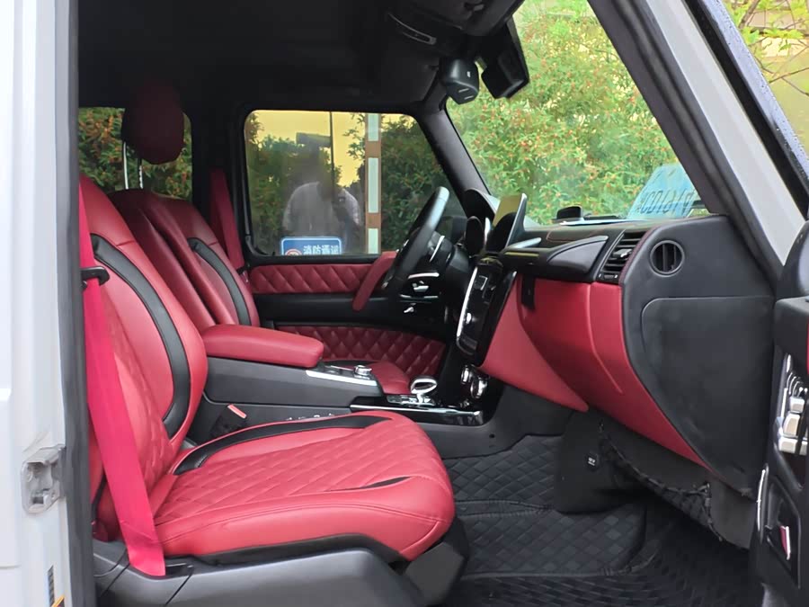 Mercedes-Benz G Class 2017 immagine di auto #30