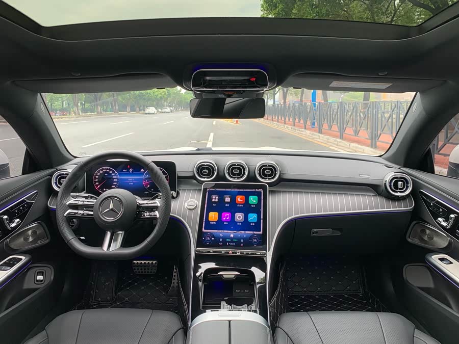 Mercedes-Benz CLE Class 2025 #30 Mercedes-Benz CLE Class 2025 car image #30