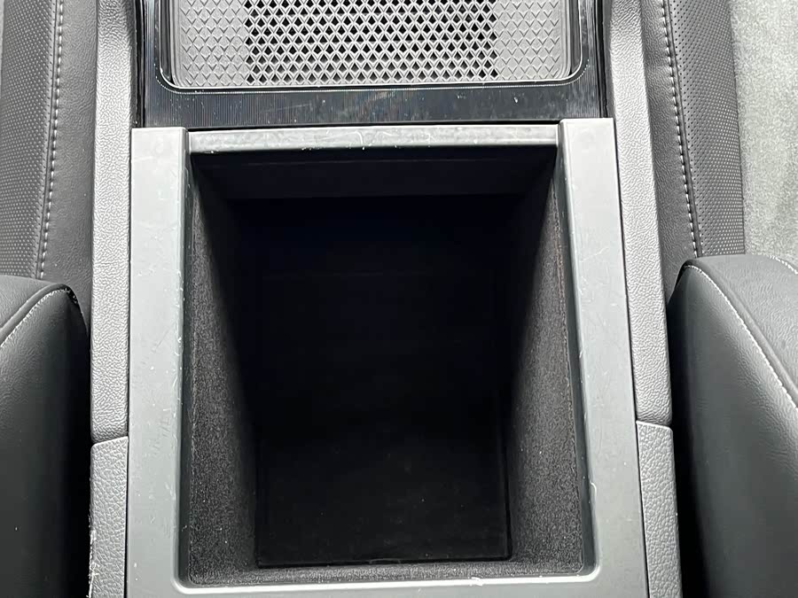 HongQi H6 2024 car image #30